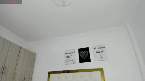 Snapshot of sofiabosch chatting on 02.21.25 Sara online show from 02.21.25