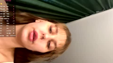 Hi My name is Sofia Welcome to my room Please thumbs up - its important online show from 04.05.26