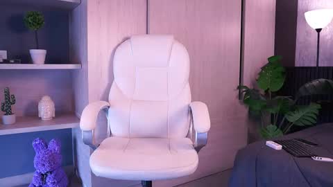 Snapshot of sofiachic chatting on 02.04.26 Sofia online show from 02.04.26