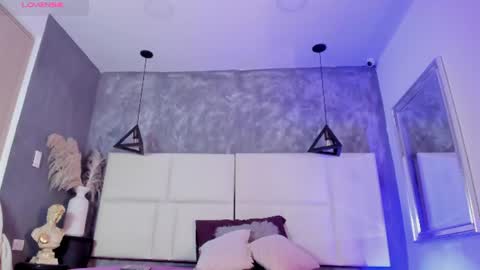 Snapshot of sofiaclaus_19 chatting on 07.25.26 Sofia online show from 07.25.26