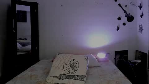 Snapshot of sofiacruz16 chatting on 12.04.24 sofiacruz16 online show from 12.04.24