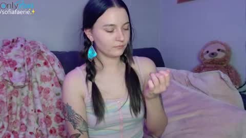 Snapshot of sofiafaerie chatting on 12.27.24 sofiafaerie online show from 12.27.24