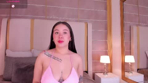 Snapshot of sofiaivanova1 chatting on 06.16.26 Sofia Ivanova online show from 06.16.26