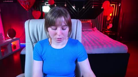 SofiaLuxuryy online show from 02.20.26