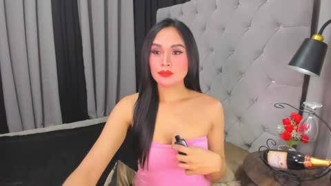 sofiamojic online show from 07.04.26