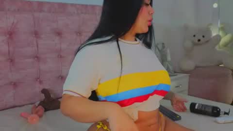 Snapshot of sofianixonn chatting on 06.23.26 sofianixonn online show from 06.23.26