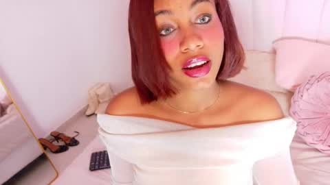 Snapshot of sofiastanley chatting on 06.04.26 Sofia Stanley online show from 06.04.26