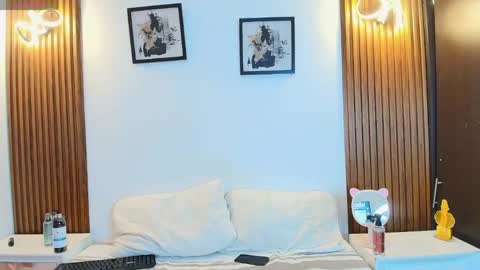   online show from 04.15.26