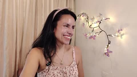 Sofi Bella online show from 04.02.26