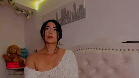 Snapshot of sofidoll1 chatting on 12.11.24 Sofia PVT online show from 12.11.24