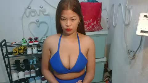Snapshot of sofie_loorexx chatting on 06.28.26 sofie_loorexx online show from 06.28.26