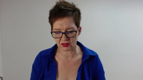 Snapshot of sofie_velvet chatting on 02.12.26 Sofie Velvet online show from 02.12.26