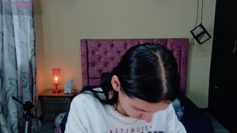 Snapshot of sofii_cute01 chatting on 02.04.26 sofii_cute01 online show from 02.04.26