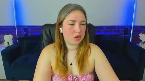 sofii_darling online show from 03.17.26