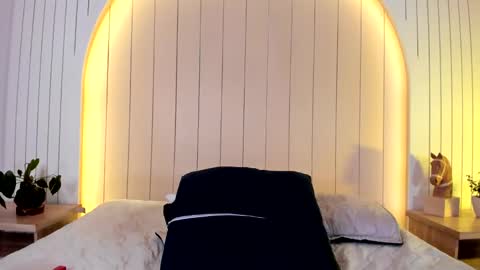 Snapshot of sofii_lopezz chatting on 01.21.25 Sofii Lopezz online show from 01.21.25
