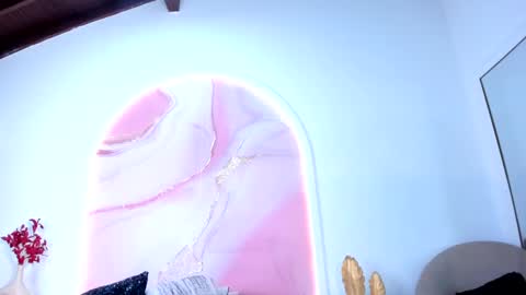Snapshot of sofii_lopezz chatting on 02.25.25 Sofii Lopezz online show from 02.25.25