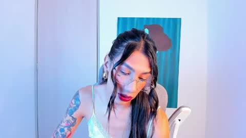 Snapshot of sofiia_grey_ chatting on 04.05.26 Sofi online show from 04.05.26