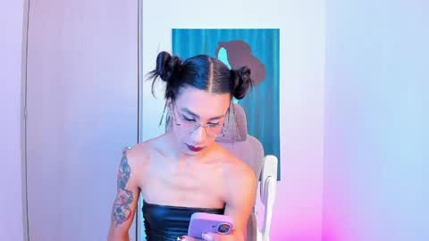 Snapshot of sofiia_grey_ chatting on 04.21.26 Sofi online show from 04.21.26
