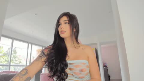 Snapshot of sofiia_pink chatting on 01.29.25 online show from 01.29.25