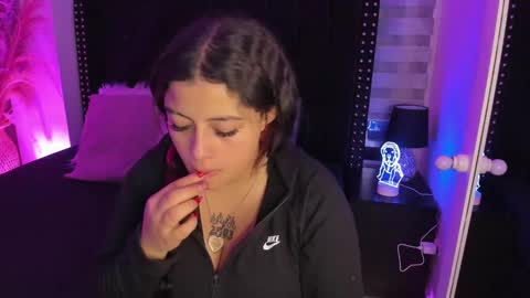 Sofia online show from 02.16.25