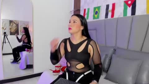 Snapshot of sofiperez_ chatting on 07.05.26 online show from 07.05.26