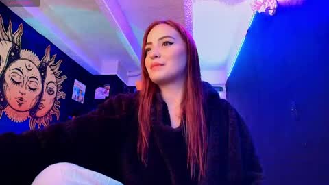 Snapshot of sofnicol_ chatting on 04.15.26 Nicol online show from 04.15.26