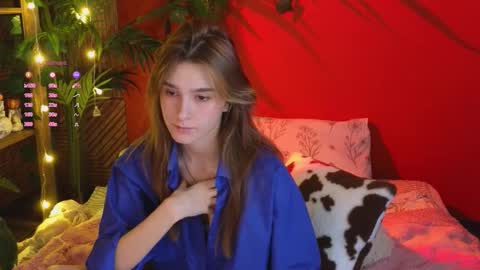 E online show from 11.30.25