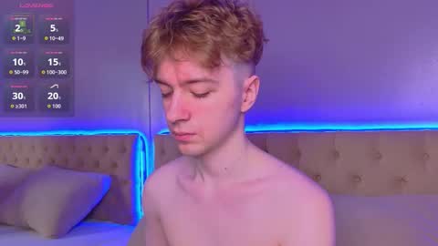 Snapshot of softcrave chatting on 12.04.25 PAUL online show from 12.04.25