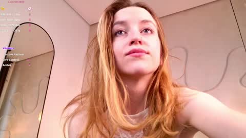 softdreamer_ online show from 04.06.26