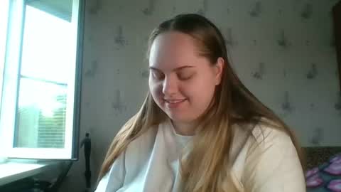 Snapshot of softhypnose chatting on 06.15.26 softhypnose online show from 06.15.26