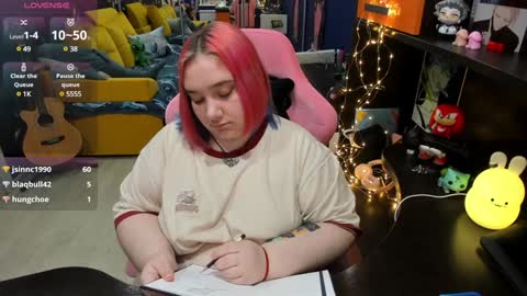 Sofie online show from 02.04.25