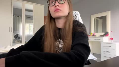 softlygirl online show from 03.23.26