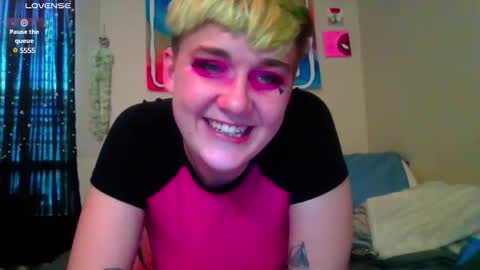 Day online show from 03.12.25