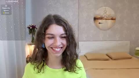 Snapshot of softwine chatting on 07.22.26 Kelly online show from 07.22.26