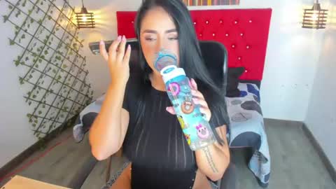 Snapshot of sofy_muller_ chatting on 06.29.26 sofy_muller_ online show from 06.29.26
