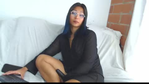 Snapshot of sofy_nix chatting on 06.23.26 Sofy online show from 06.23.26