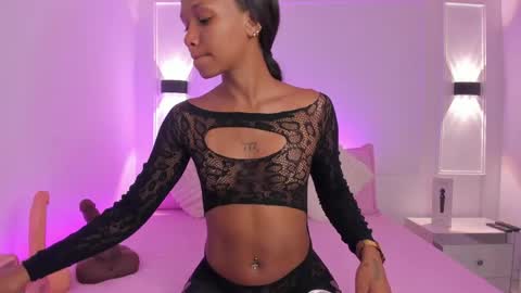   online show from 04.21.26