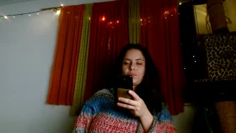 Snapshot of soka_lovers_04_ chatting on 03.07.25 Sofia online show from 03.07.25