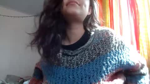 Snapshot of soka_lovers_04_ chatting on 03.11.25 Sofia online show from 03.11.25