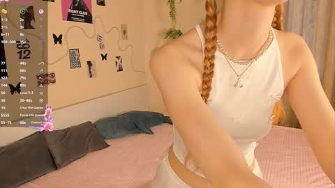 Snapshot of solarmyst chatting on 03.04.26 Nana online show from 03.04.26