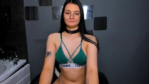 Sonya online show from 09.13.25