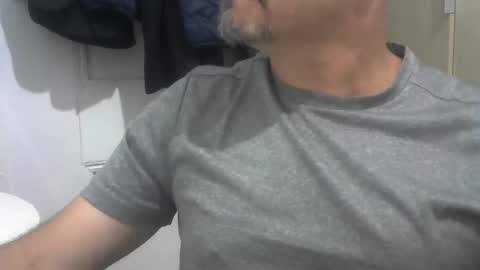 Snapshot of solitariodf2022 chatting on 11.07.25 solitariodf2022 online show from 11.07.25