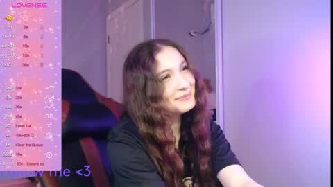 Snapshot of solitudebby chatting on 04.12.26 Becky online show from 04.12.26