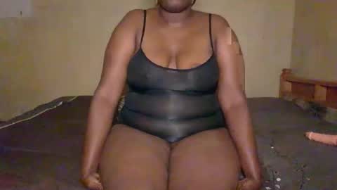 Snapshot of sollybunny chatting on 02.28.26 Solly bunny online show from 02.28.26