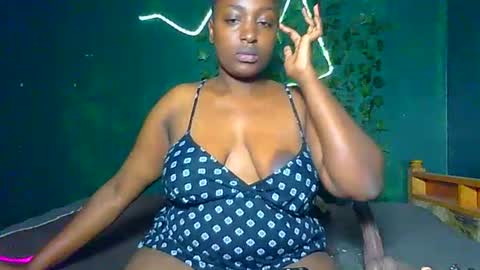 Snapshot of sollybunny chatting on 06.18.26 Solly bunny online show from 06.18.26
