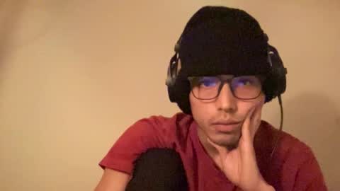 Snapshot of solmonier chatting on 12.16.25 solmonier online show from 12.16.25