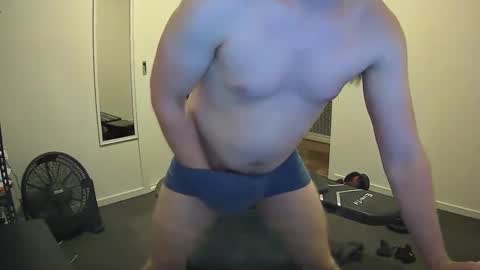 Snapshot of somethingsexysam chatting on 12.16.24 Edging Sam JOI online show from 12.16.24