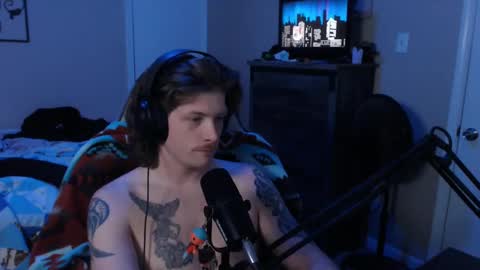 Snapshot of somethinqfunny chatting on 12.07.24 Lover Boi online show from 12.07.24