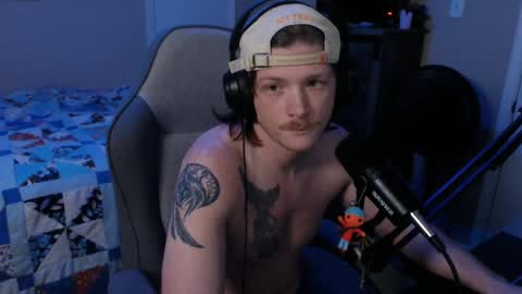 Snapshot of somethinqfunny chatting on 12.11.24 Lover Boi online show from 12.11.24