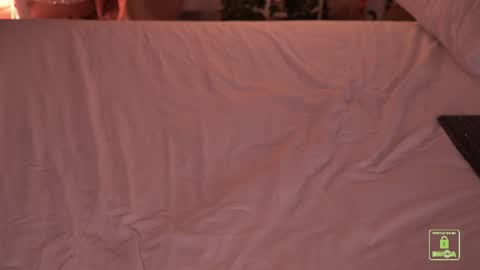 Snapshot of sonalegend_ chatting on 01.12.25 My name isSonya online show from 01.12.25